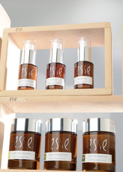 Esse Gezichtsbehandeling | Huidpraktijk Puur Heelsum